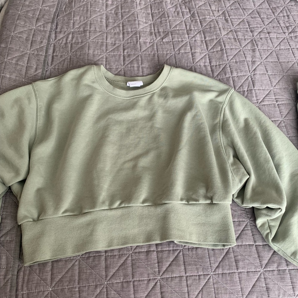 TNA Airy Fleece Sweatshirt